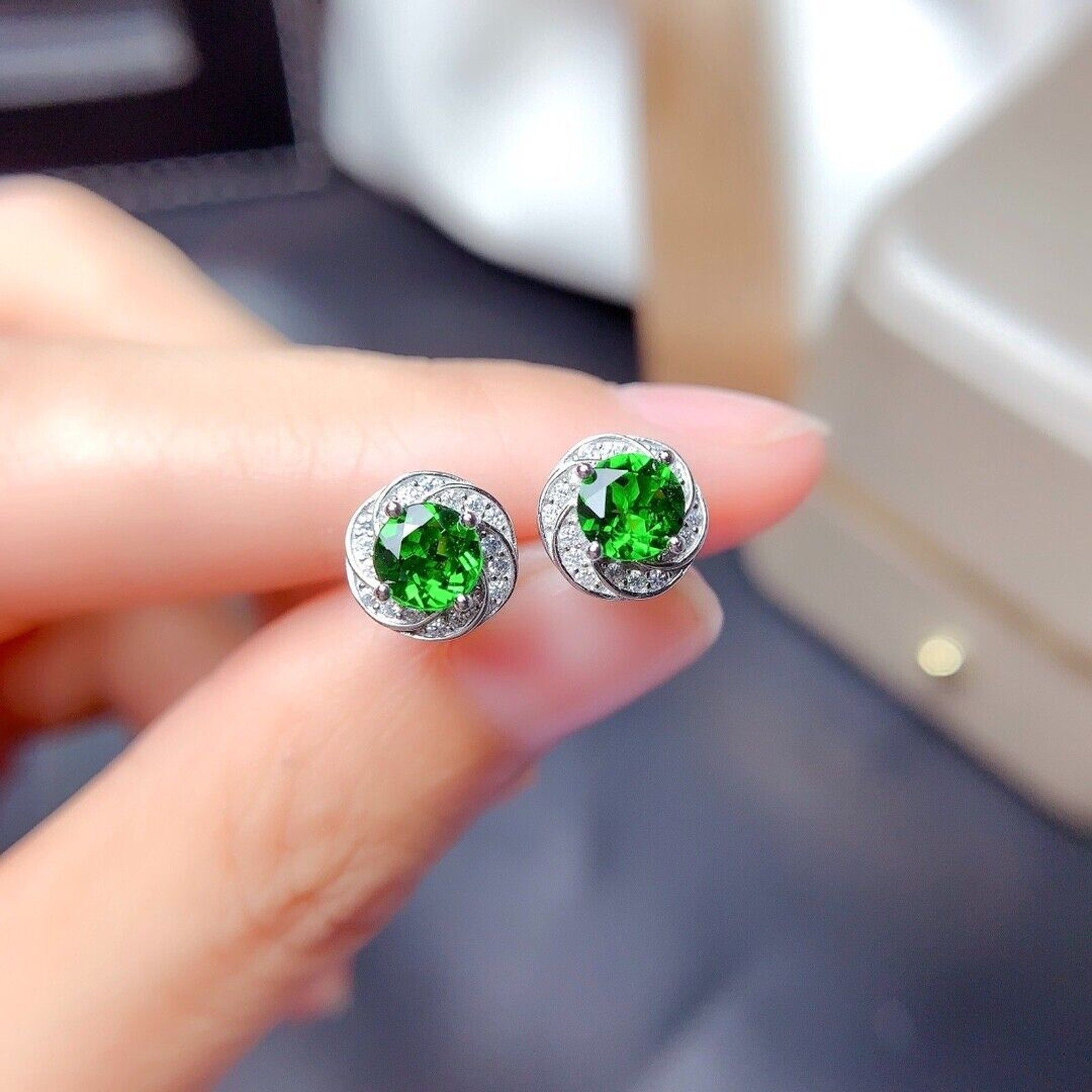 Natural Chrome Diopside Stud Earrings VVS Grade 925 Sterling Silver 5mm