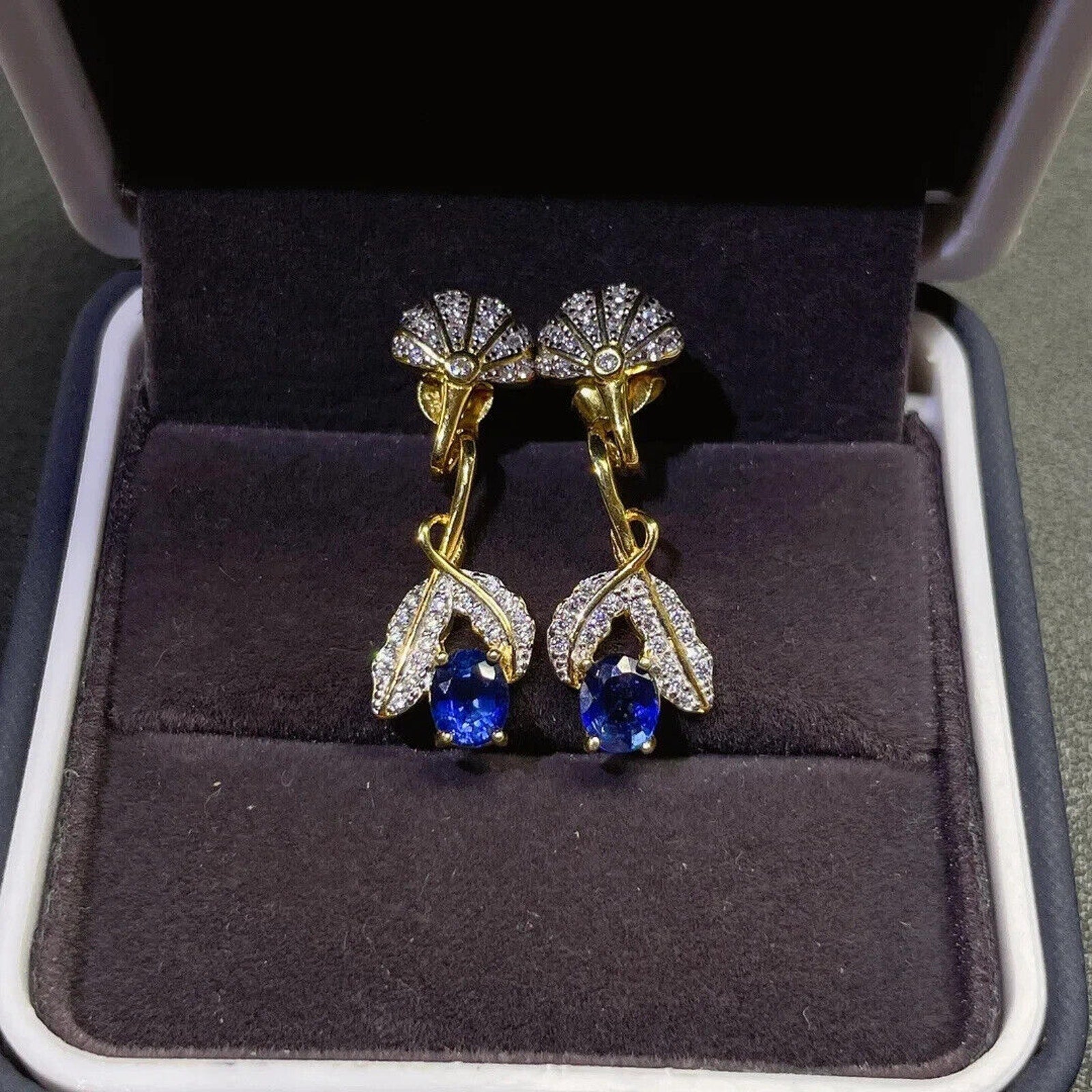 Sapphire Earrings, Natural Sapphire Stud Earrings, Sapphire Stud Earrings, Sterling Silver Sapphire Earrings, Sapphire, Natural Sapphire Earrings, 925 Sterling Silver, Blue Sapphire Earrings, Natural Blue Sapphire Earrings, Natural Blue Sapphire, Blue Sapphire, Bright Blue Sapphire, 925 Sterling Silver, Sapphire Earrings, Dainty, Dainty Stud Earrings, Dainty Sapphire Earrings, Women’s Sapphire Earrings, Anniversary Gift Sapphire, Sapphire September Birthstone, September Birthstone Sapphire