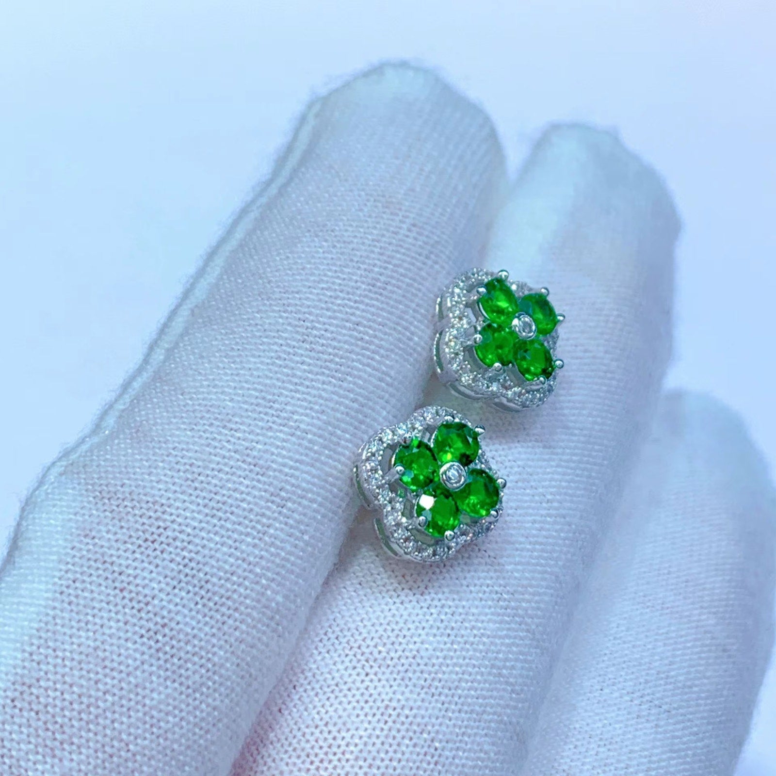 Natural Chrome Diopside Flower Stud Earrings 925 Sterling Silver