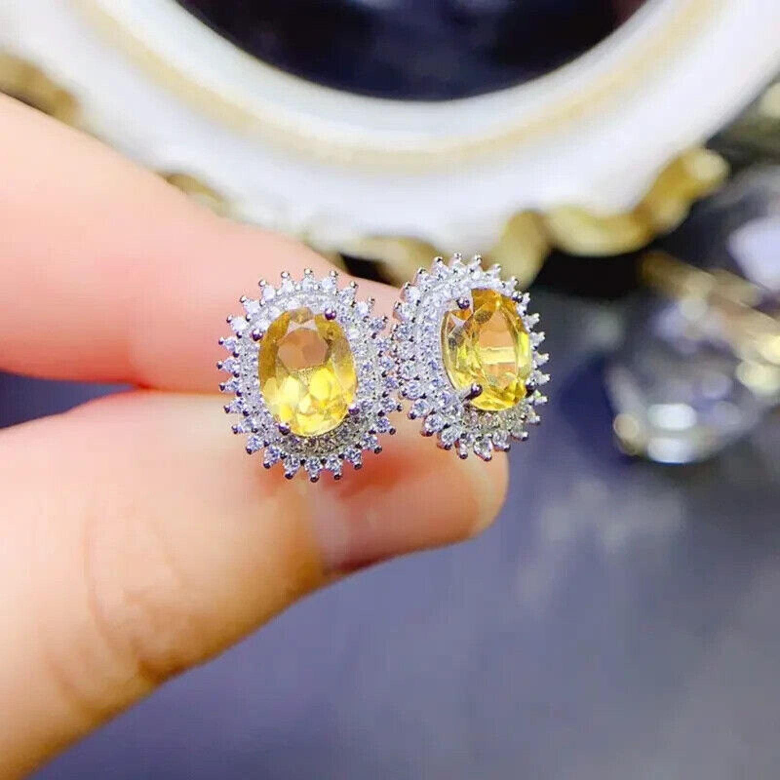 Natural Citrine Gemstone Earrings 6x8mm Oval Cut