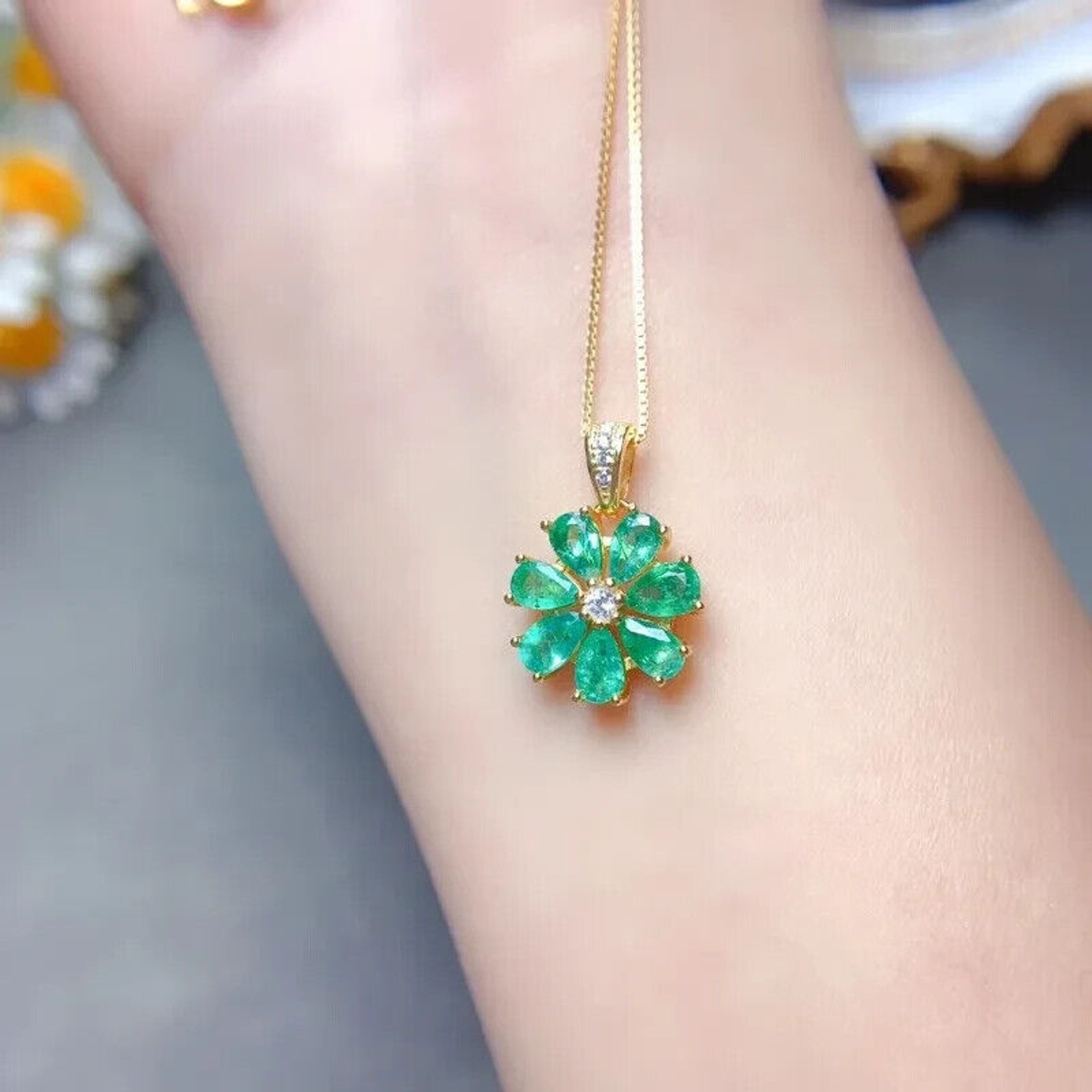 Natural Columbian Emerald Flower Pendant Necklace