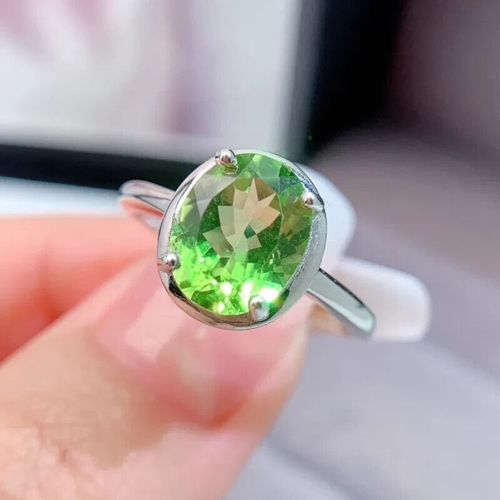 Natural Peridot Gemstone Ring 8x10mm 2.5CT, August Birthstone Peridot Ring
