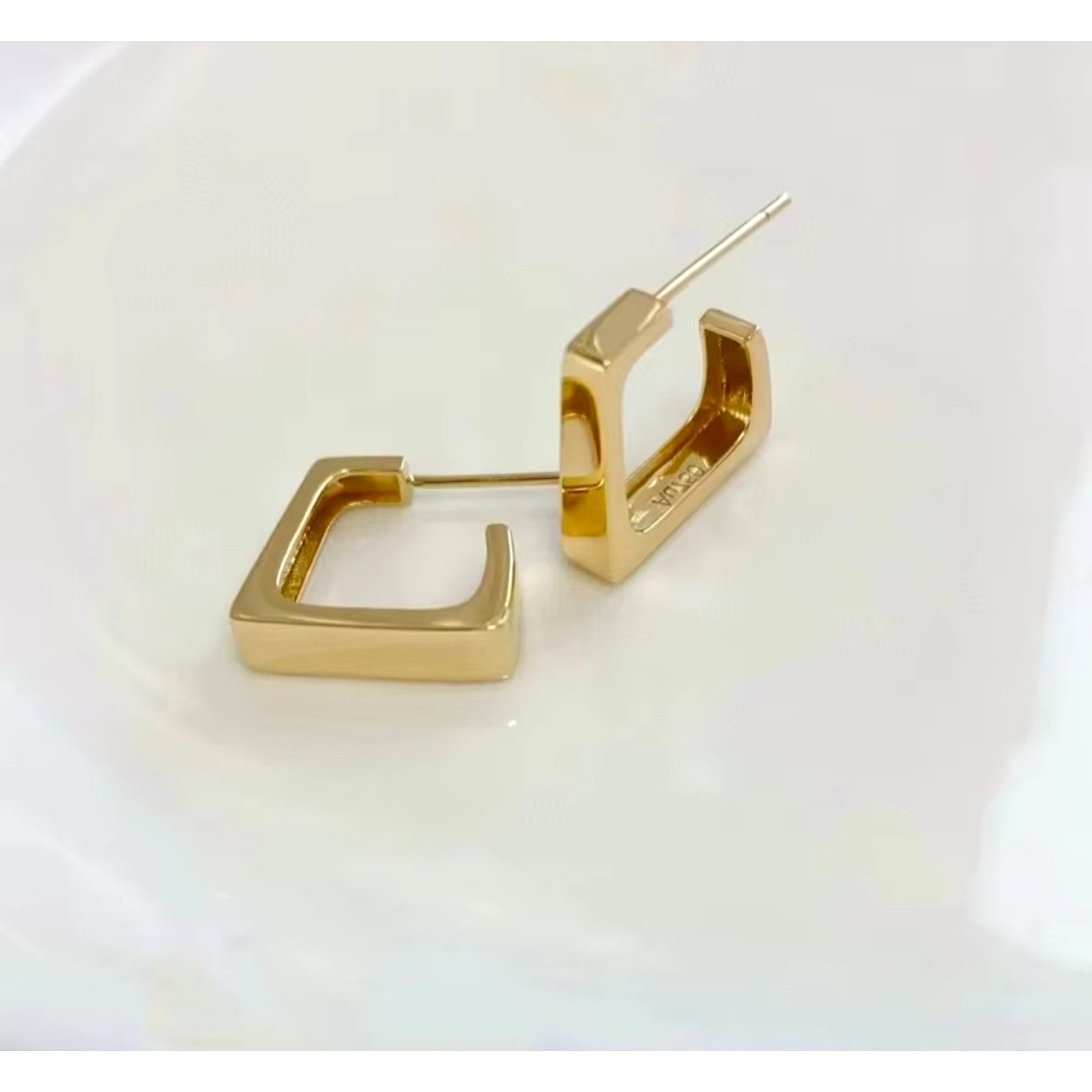 18k Gold Hoop Earrings, Yellow Gold Hoop Earrings 18k, 18k Solid Yellow Gold Hoop Earrings, Au750 Hoop Earrings, Au750 Yellow Gold Hoop Earrings, Yellow Gold Hoop Earrings 18k, Women’s 18k Gold Hoop Earrings, 18k Yellow Gold Square Hoop Earrings, Solid Yellow Gold Hoops, Yellow Gold Square Hoop Earrings 18k, 18k Yellow Gold Square Hoop Earrings, Solid Yellow Gold Square Hoops, Women’s Yellow Gold Square Hoop Earrings, Women’s Yellow Gold Hoop Earrings 18k, Au750 Yellow Gold Hoops, Au750 Yellow Gold Earrings