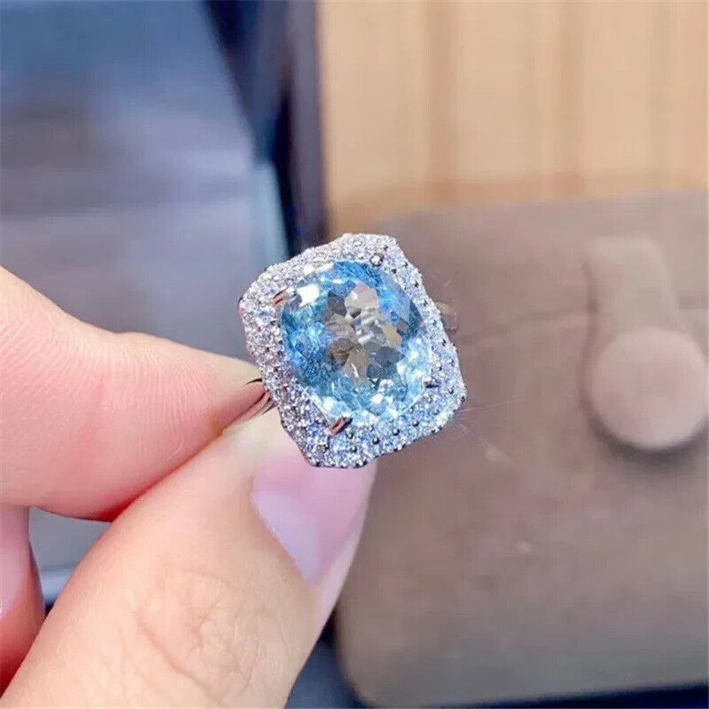 Aquamarine Gemstone Ring, Natural Oval Cut Aquamarine Statement Ring, Aquamarine Statement Ring, Natural Aquamarine Gemstone Ring For Women, Aquamarine Ring, Aquamarine Ring's For Women, Natural Aquamarine, VVS1 Aquamarine, Sterling Silver Aquamarine Jewelry, Silver Aquamarine Ring, Gold Aquamarine Ring, Rose Gold Aquamarine Ring, Women's Aquamarine Jewelry, Genuine Aquamarine, March Birthstone Aquamarine, Aquamarine Spiritual Properties, Aquamarine Gemstone Meaning, Aquamarine Gemstone Jewelry, Aquamarine