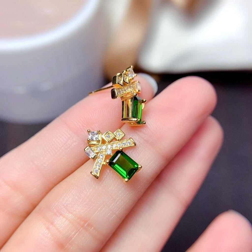 Natural Chrome Diopside Stud Earrings VVS Grade 925 Sterling Silver 4x6mm