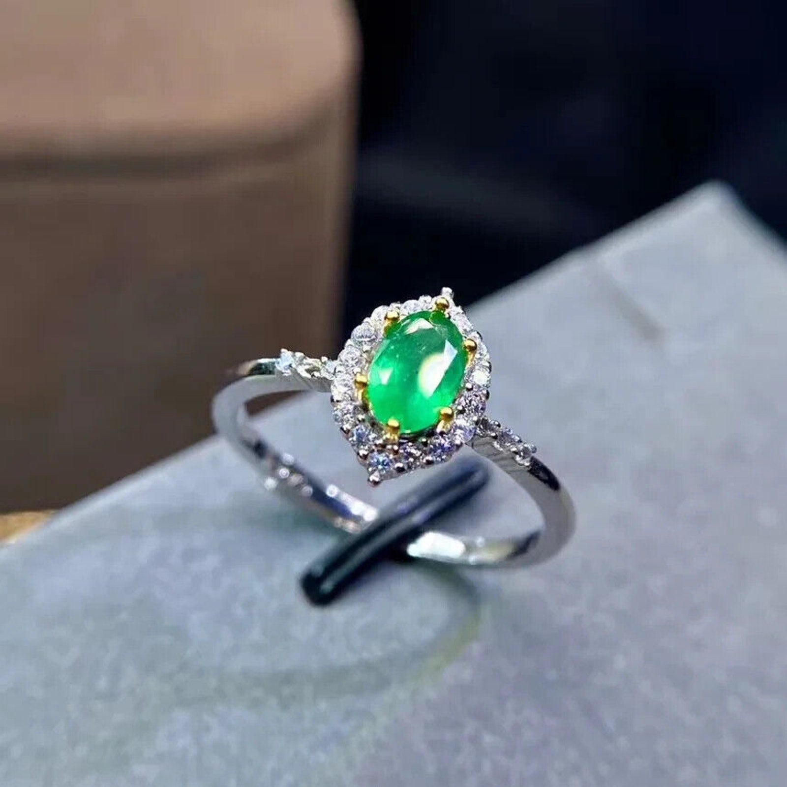 Grade AAA Natural Emerald Ring 4x6mm Platinum Plated, Colombian Emerald Ring