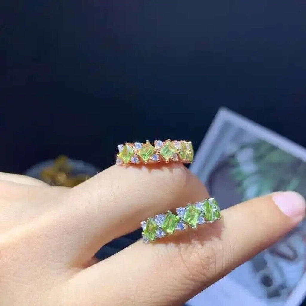 Peridot Birthstone Band Ring 3x4mm 925 Sterling Silver