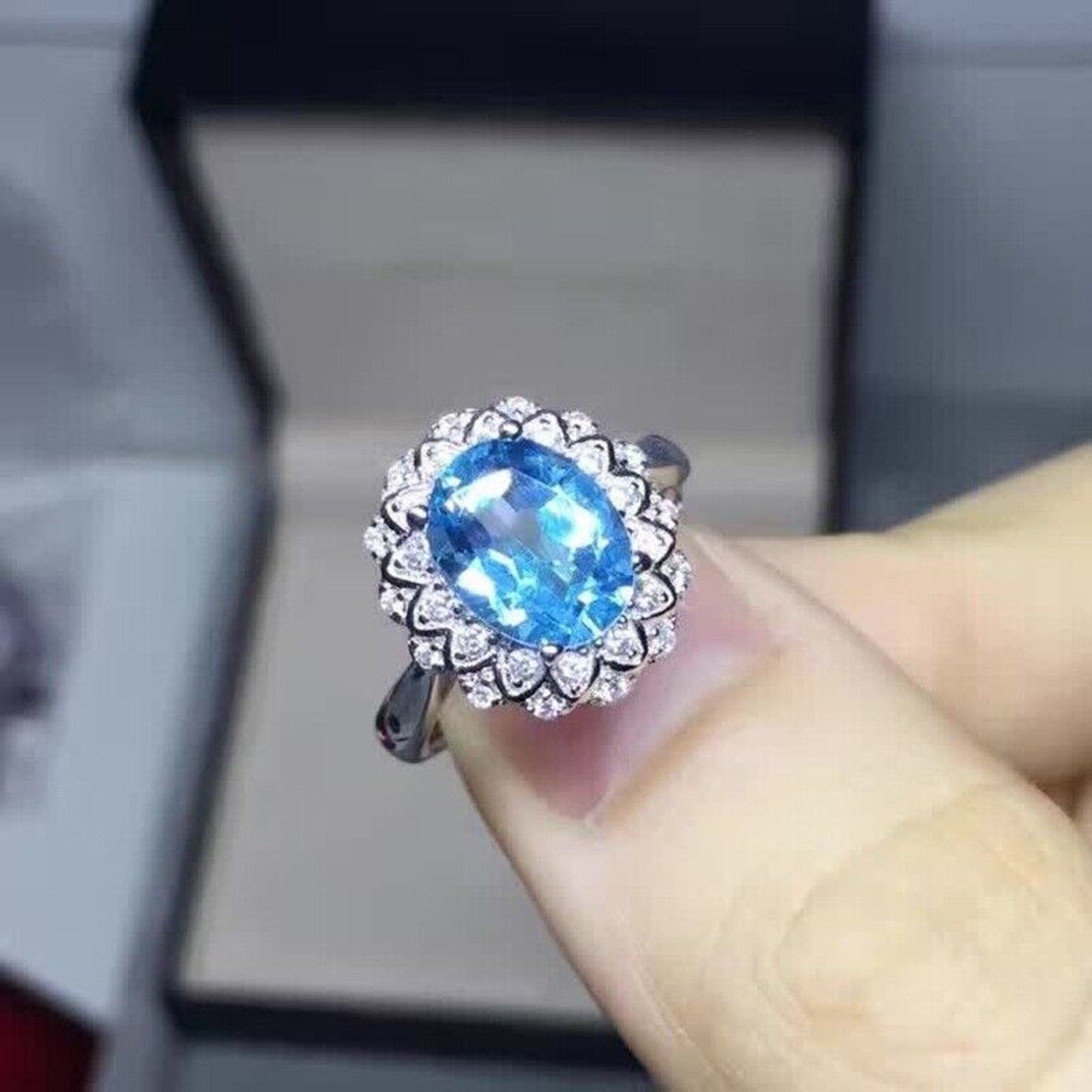 7x9mm Natural Oval Cut Blue Topaz Statement Ring, Oval Cut Blue Topaz Ring