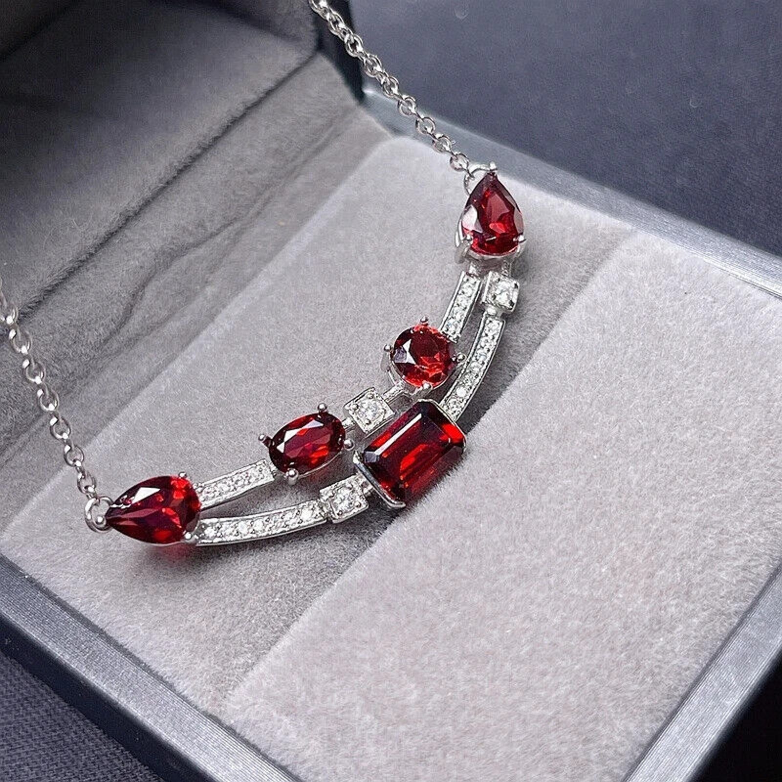 Natural Red Garnet Clavicle Chain Necklace, Natural Red Garnet Gemstone Necklace