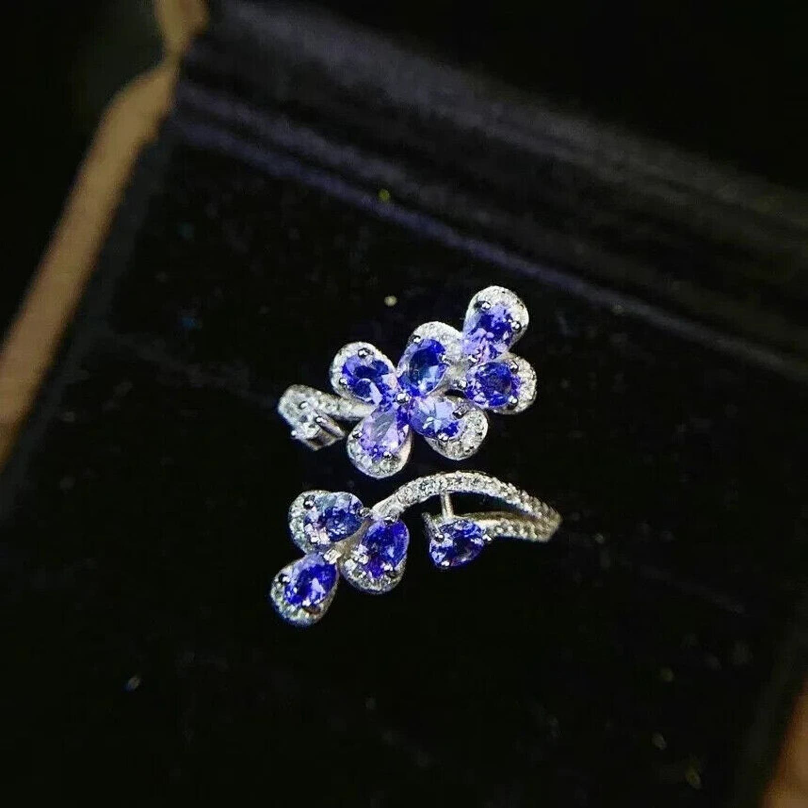 VVS1 Purple Tanzanite Ring, Women's Tanzanite Ring's, Tanzanite Ring, Natural Tanzanite, Purple Tanzanite, Authentic Purple Tanzanite, Genuine Purple Tanzanite, Natural Tanzanite Jewelry, Tanzanite Ring, Natural Tanzanite Jewelry, Tanzanite Engagement Ring, Sterling Silver Tanzanite Ring, Tanzanite Jewelry For Women