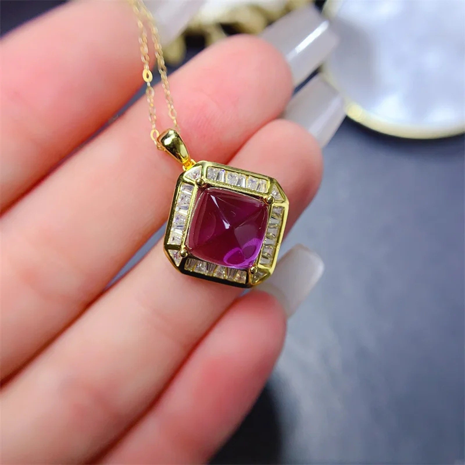 Women's Sugarloaf Amethyst Pendant Necklace, Natural Amethyst Pendant