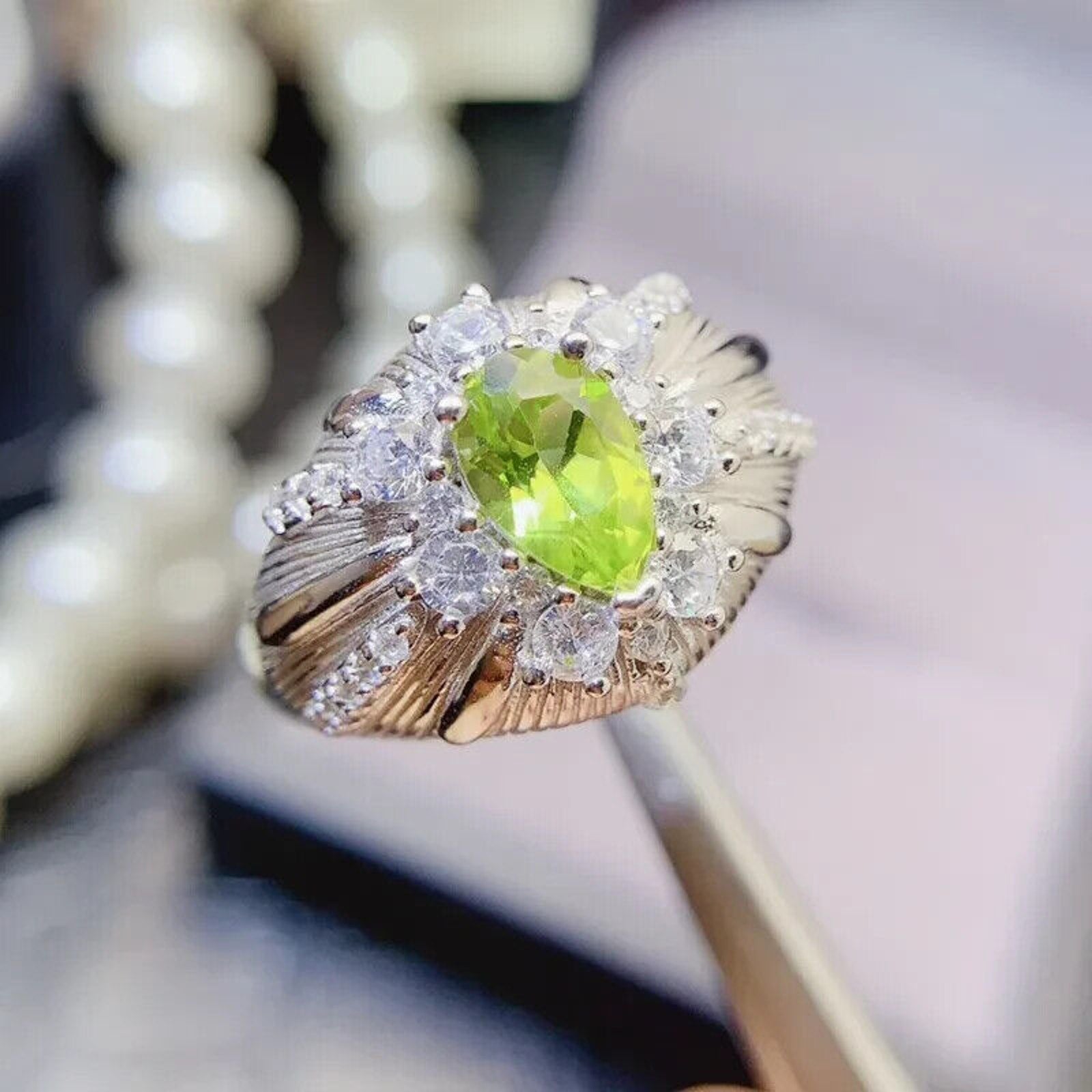 Natural Peridot Gemstone Ring 5x8mm 1CT, Peridot Statement Ring Sterling Silver