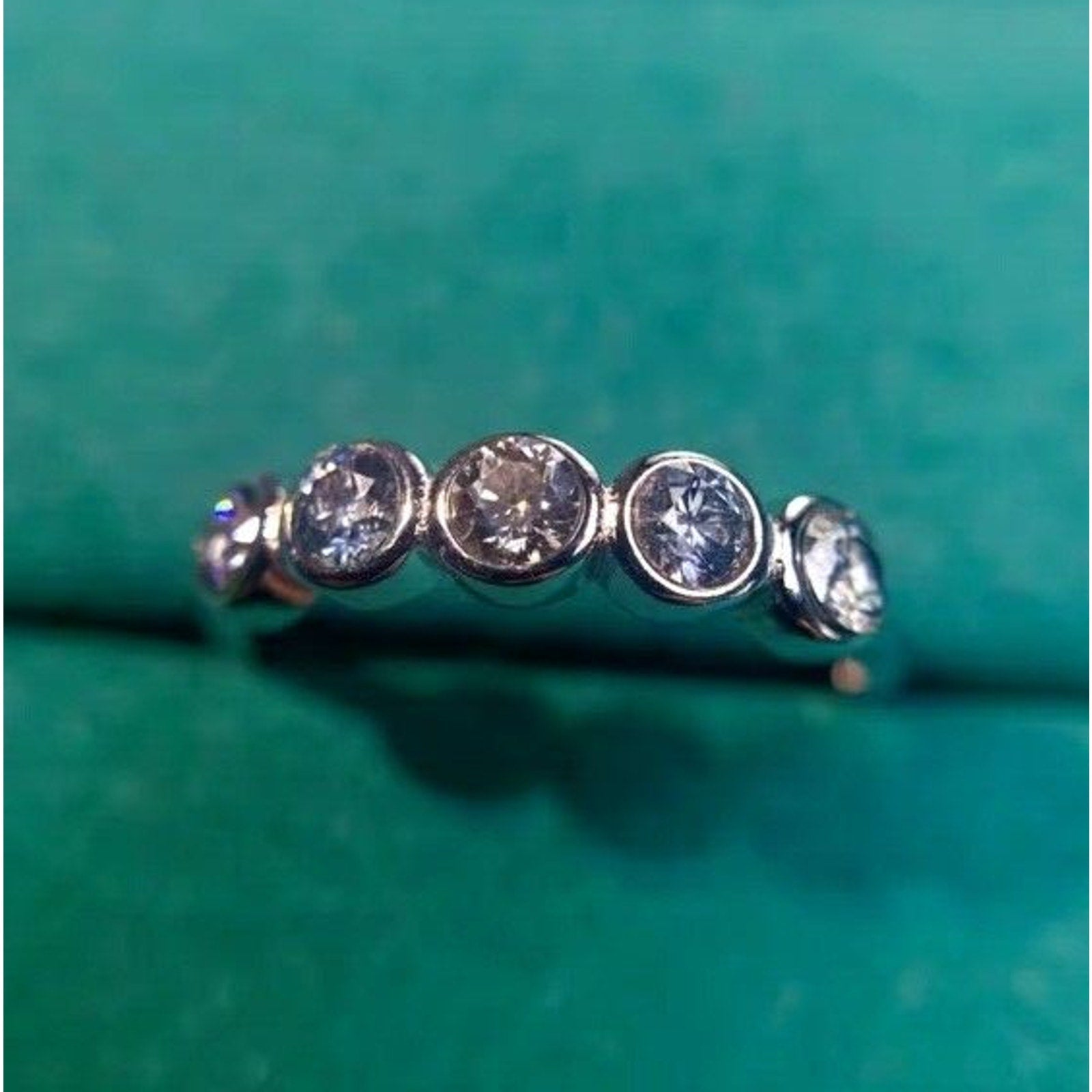 VVS1 Gray Moissanite Ring Bezel Setting 925 Sterling Silver Moissanite Ring