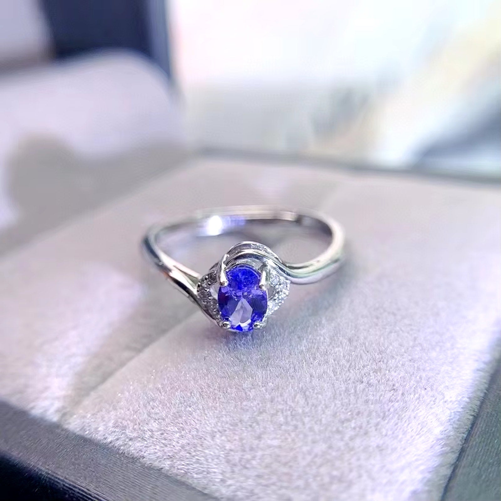 Purple Tanzanite Ring, Natural Tanzanite Rings For Women Sterling Silver 4x6mm