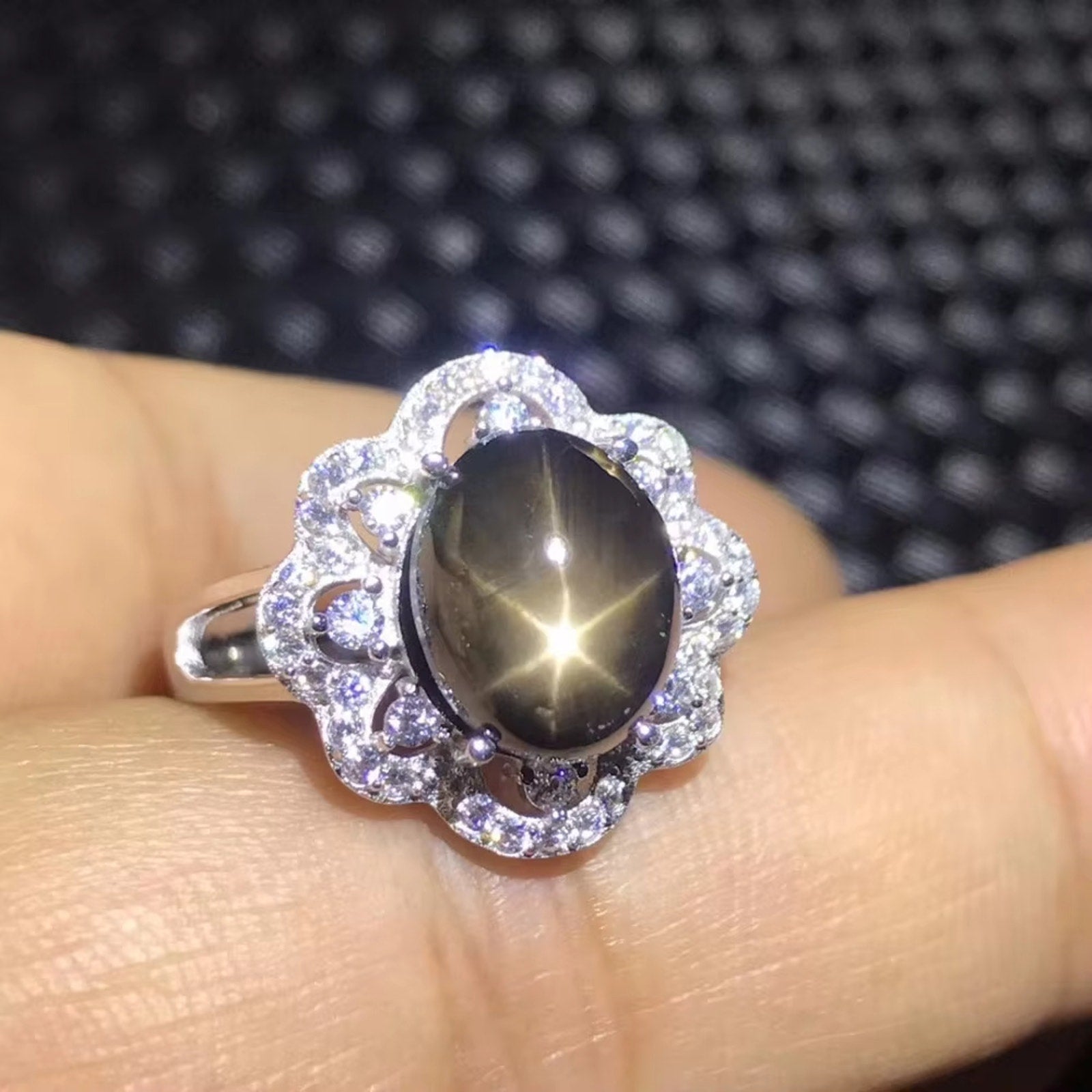 Star Sapphire, Natural Star Sapphire Ring, Star Light Sapphire Ring 9x11mm 4CT