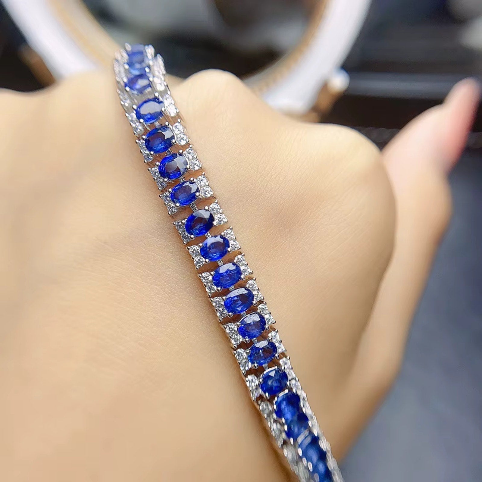 Natural Blue Sapphire Tennis Bracelet Platinum Plated Sterling Silver VVS Grade