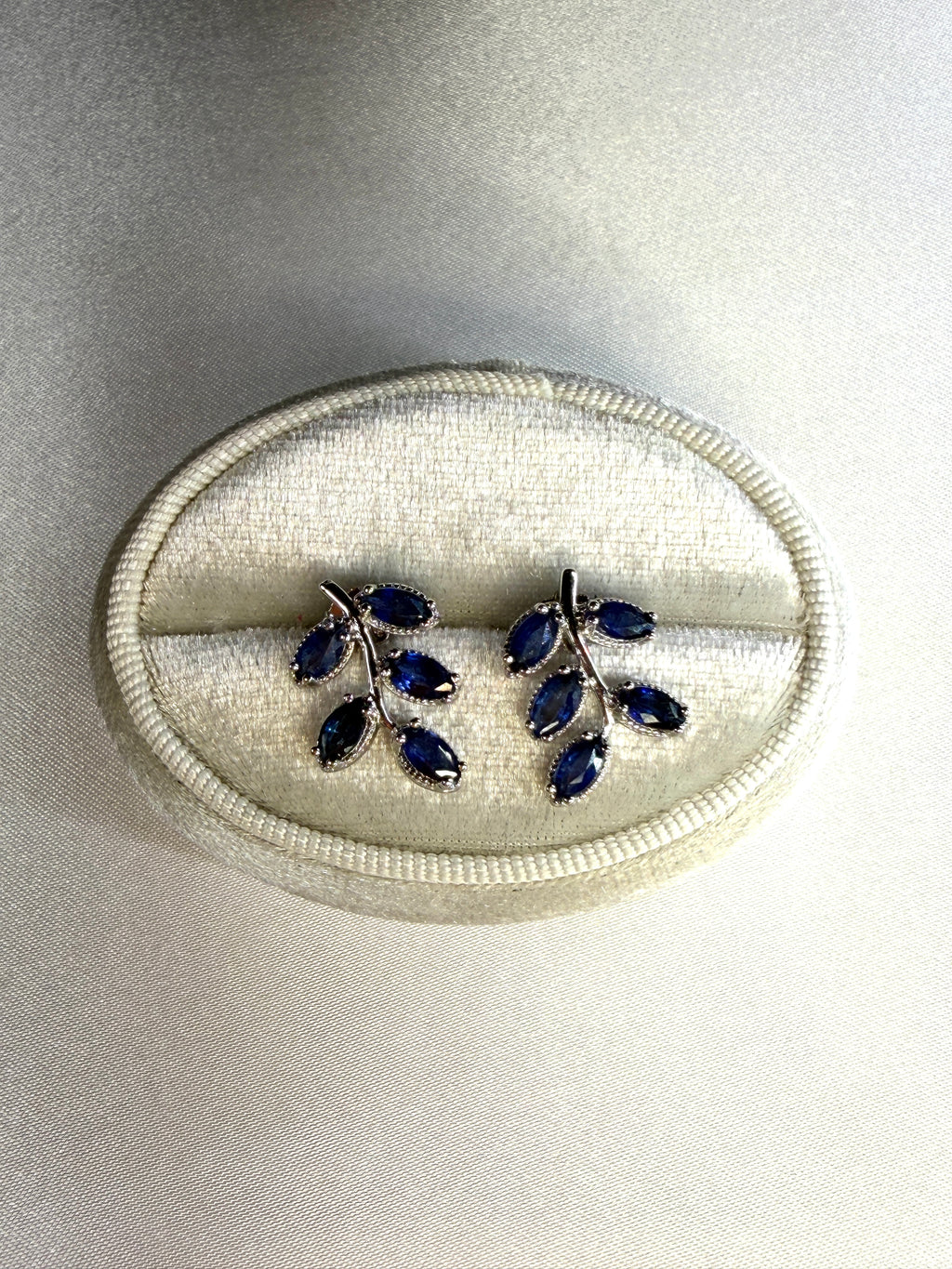 Bright Blue Sapphire Leaf Earrings 3x4mm