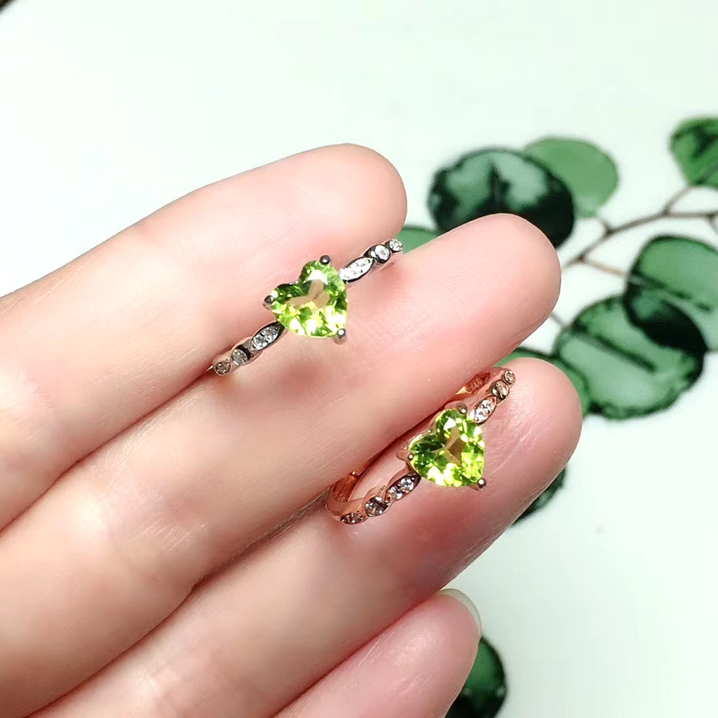 Natural Peridot Heart Ring, August Birthstone Peridot Ring 925 Sterling Silver