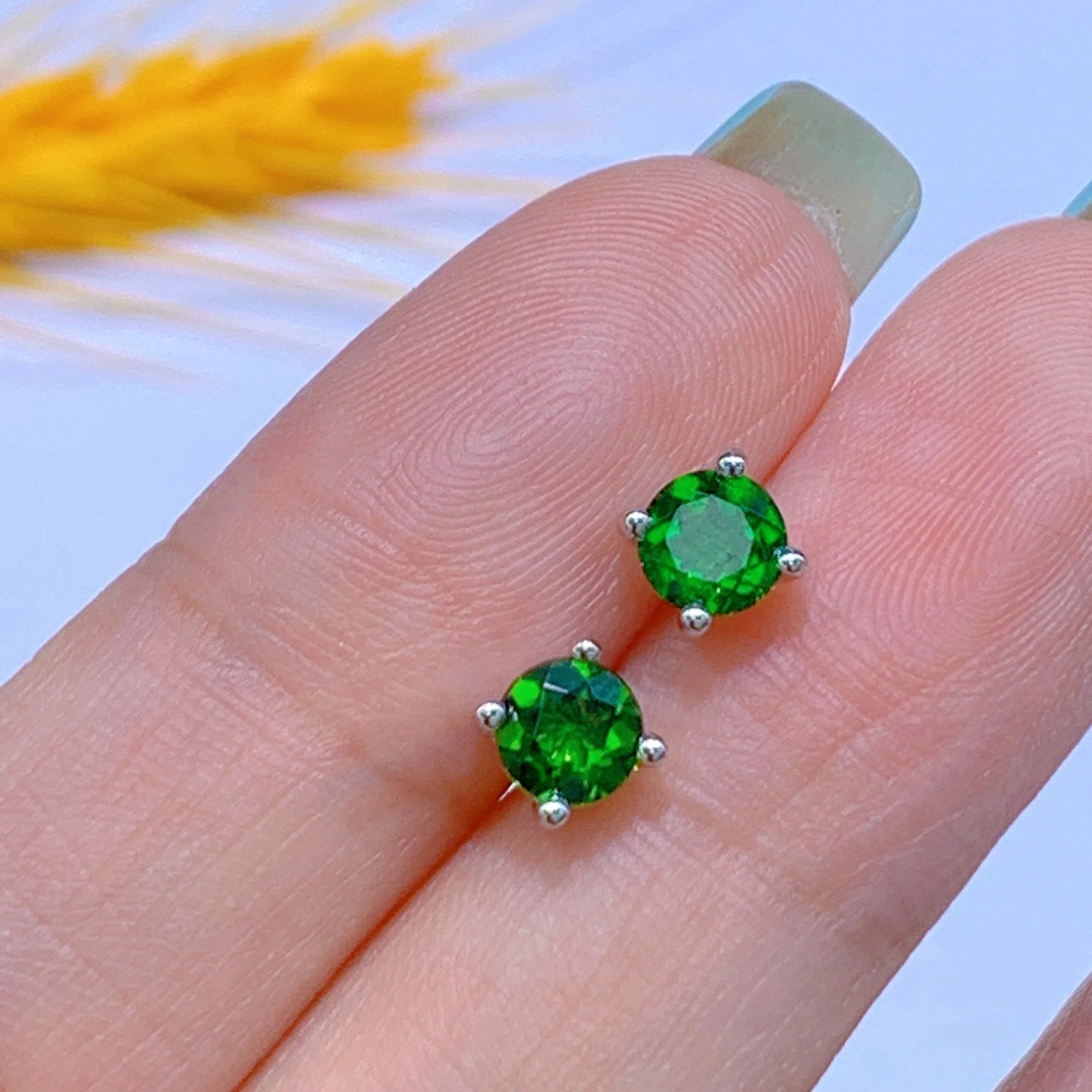 Men's or Women's Chrome Diopside Stud Earrings, Natural Chrome Diopside