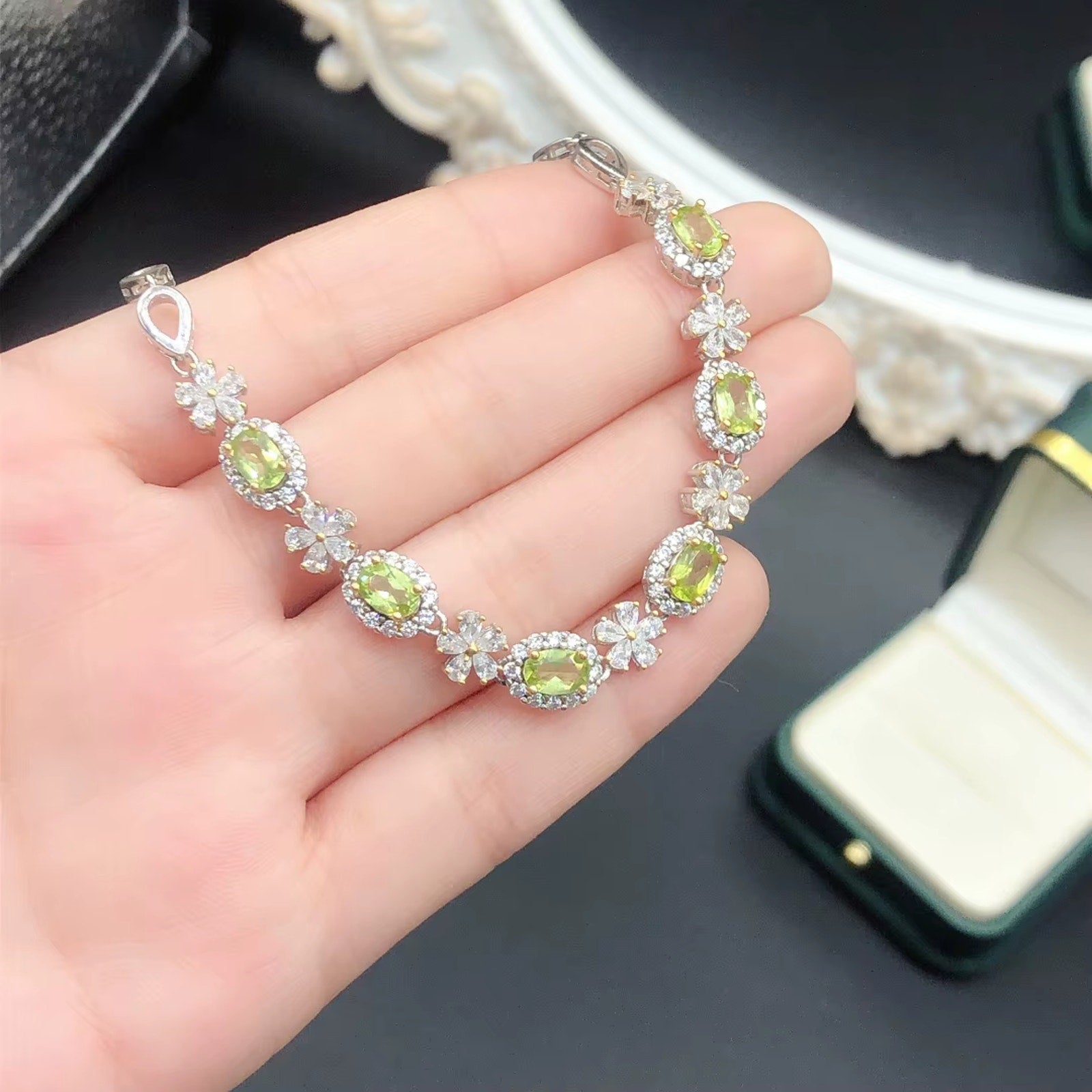 Natural Peridot August Birthstone Flower Bracelet 925 Sterling Silver 4x6mm