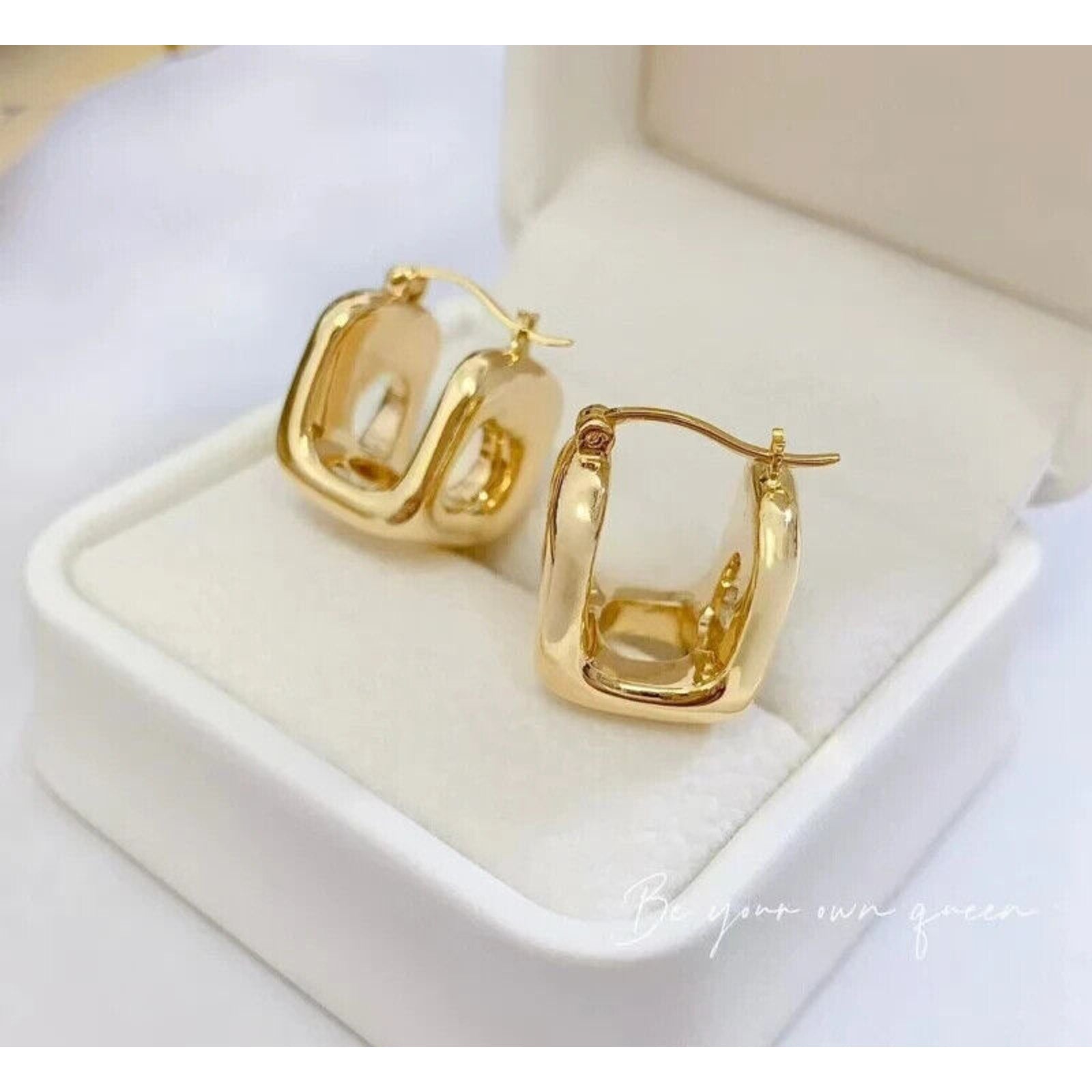 Solid Yellow Gold Rounded Hoop Earrings, 18k Yellow Gold Unique Hoops A750