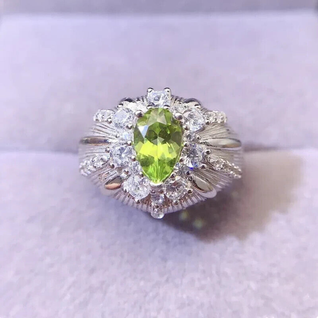 Natural Peridot Gemstone Ring 5x8mm 1CT, Peridot Statement Ring Sterling Silver