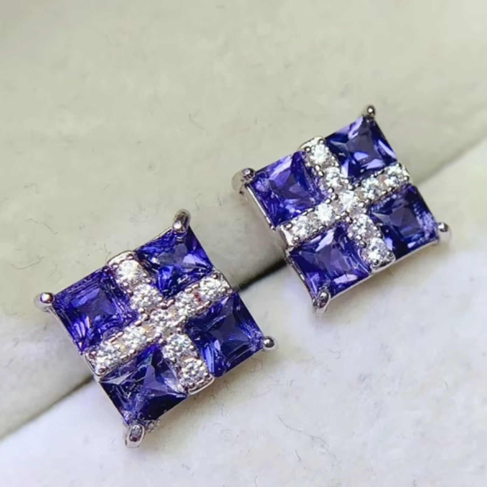 925 Sterling Silver 1.44Ct Tanzanite Square 3mm Stud Earrings Women