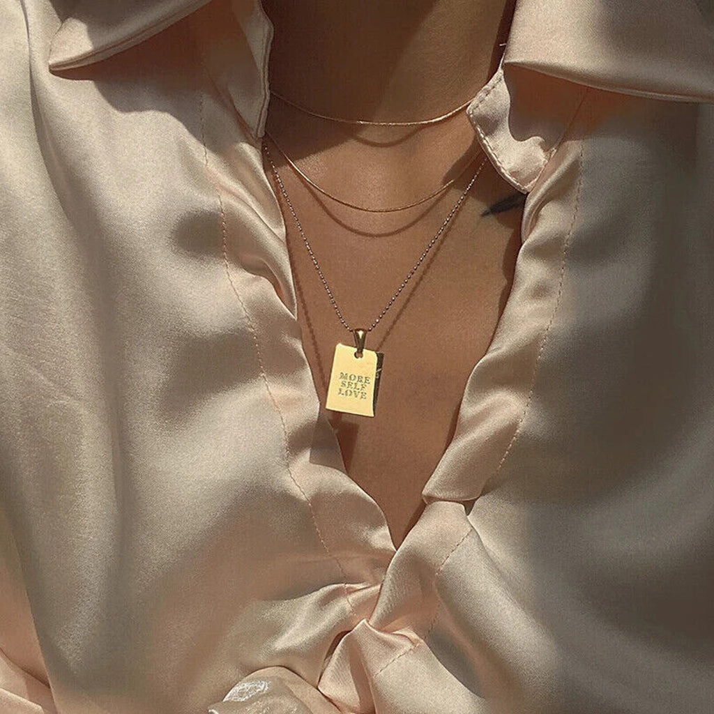 18k Gold Plated Hip Hip Message Necklace "Love Each Other More", Au750