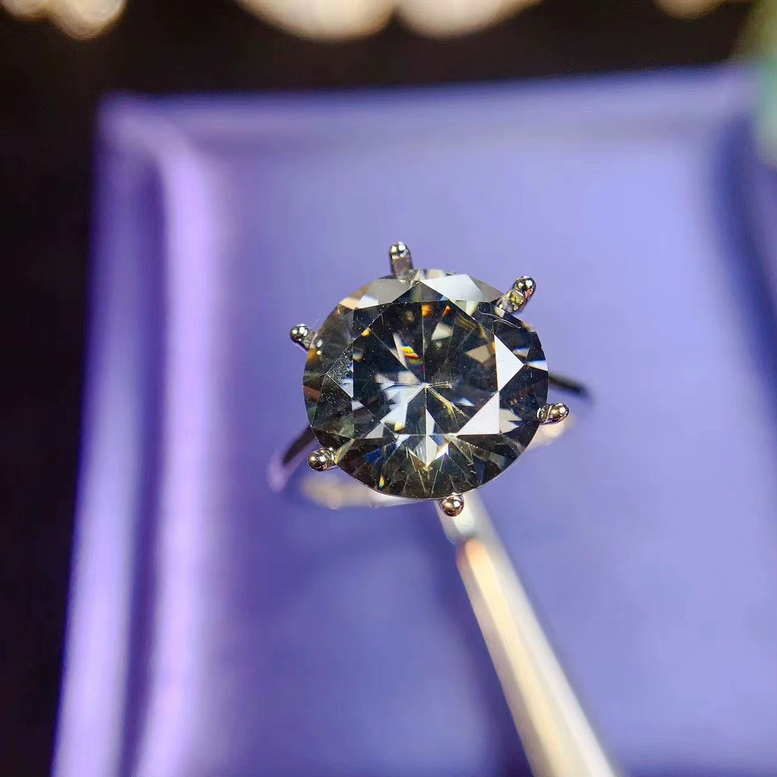 Moissanite Ring, Moissanite, VVS1 Miossanite, Gray Moissanite, White Moissanite, Solitaire Moissanite Ring, Round Brilliant Cut Moissanite Ring, Moissanite Ring, Round Brilliant Cut, 5 Carat Moissanite Ring, Moissanite Jewelry