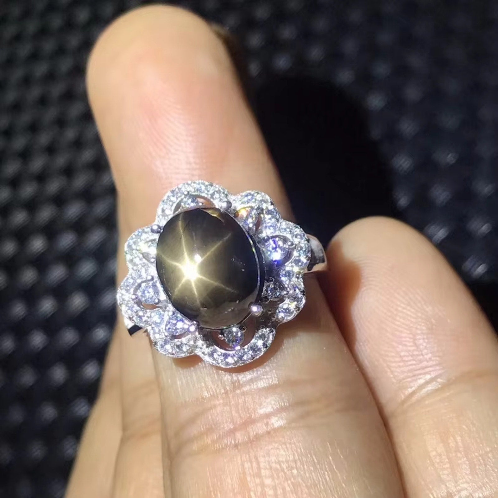 Star Sapphire, Natural Star Sapphire Ring, Star Light Sapphire Ring 9x11mm 4CT