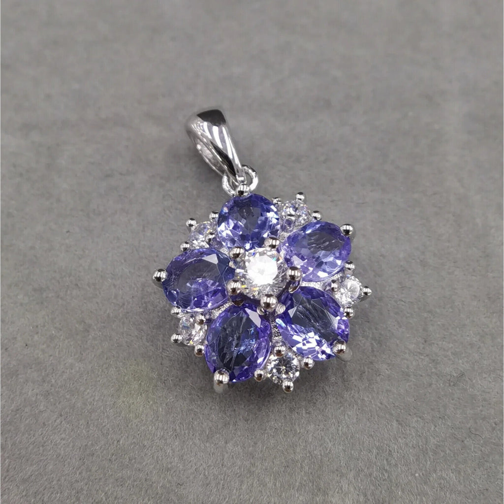 Tanzanite Necklace, Natural Tanzanite, Purple Tanzanite, Authentic Purple Tanzanite, Genuine Purple Tanzanite, Natural Tanzanite Jewelry, Tanzanite Statement Necklace, Tanzanite Pendant Necklace, Tanzanite Charm Necklace, Sterling Silver Tanzanite Necklace, Tanzanite Jewelry For Women, Tanzanite Flower Pendant Necklace