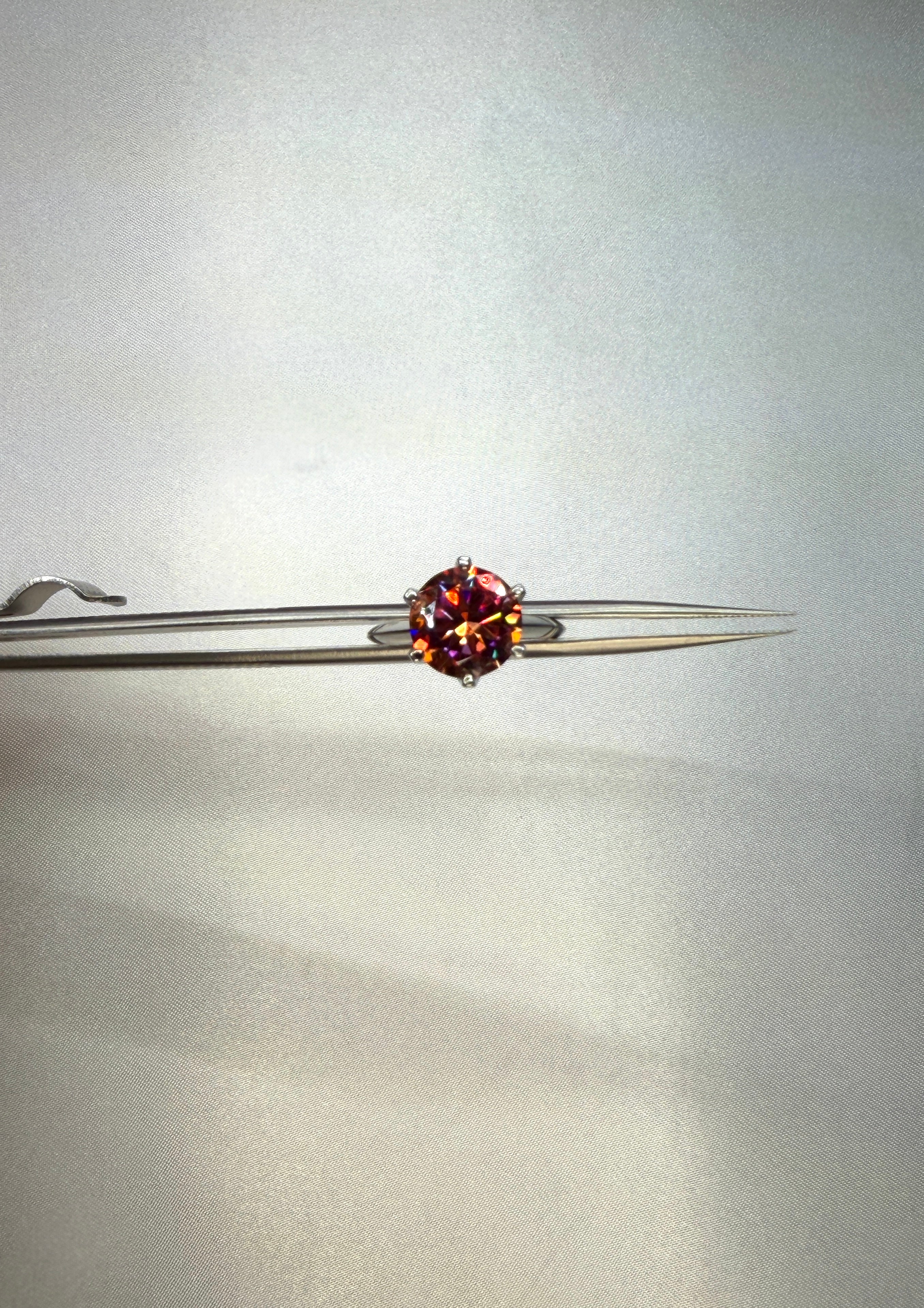 5CT VVS1 Round Brilliant Cut Red Moissanite Ring
