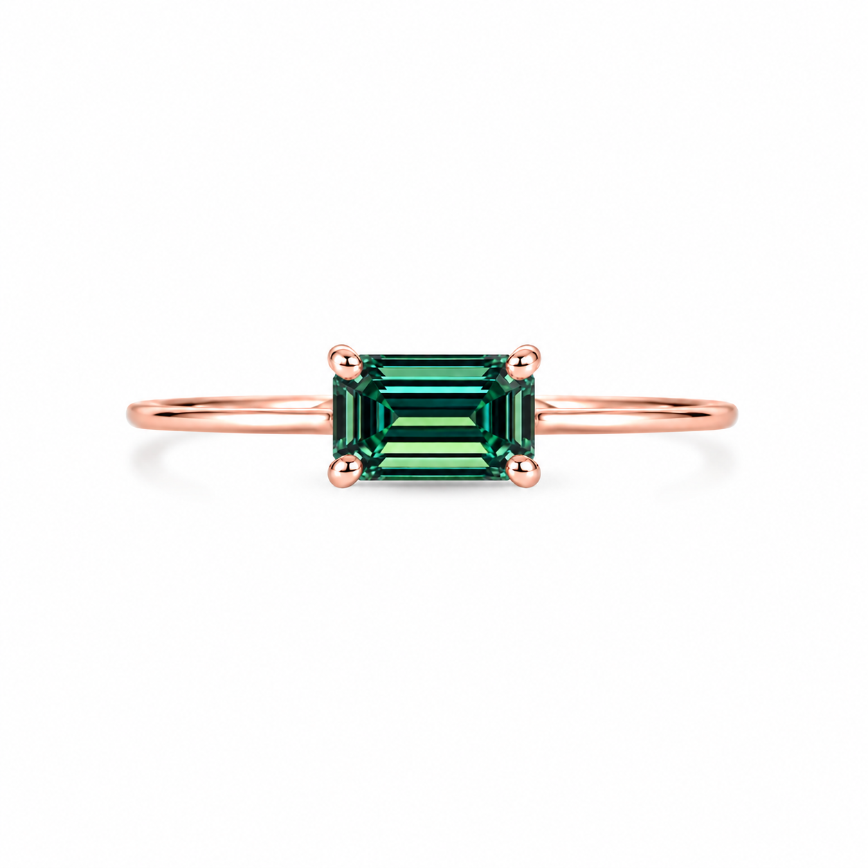 VVS1 1 CT Horizontal Emerald Cut Green Moissanite Ring