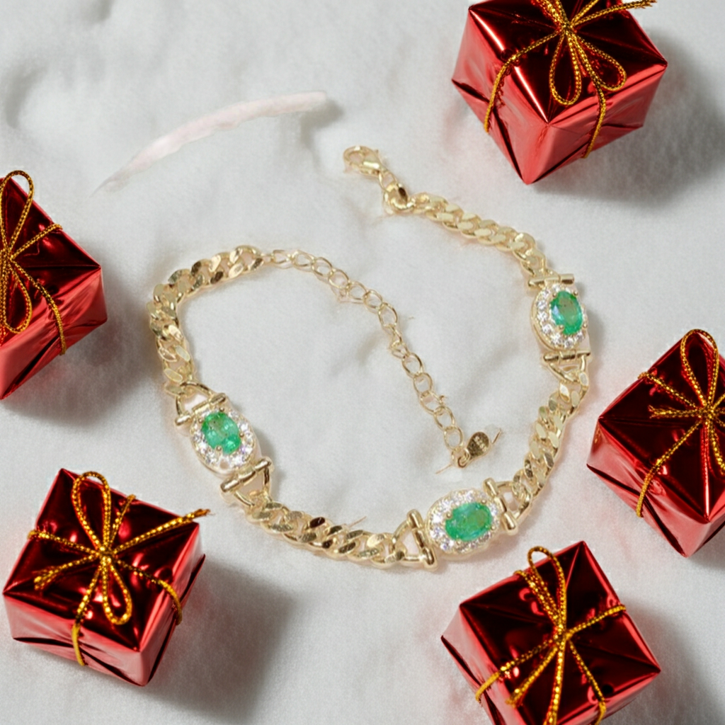 Natural Emerald Cuban Chain Bracelet VVS Grade 4x6mm