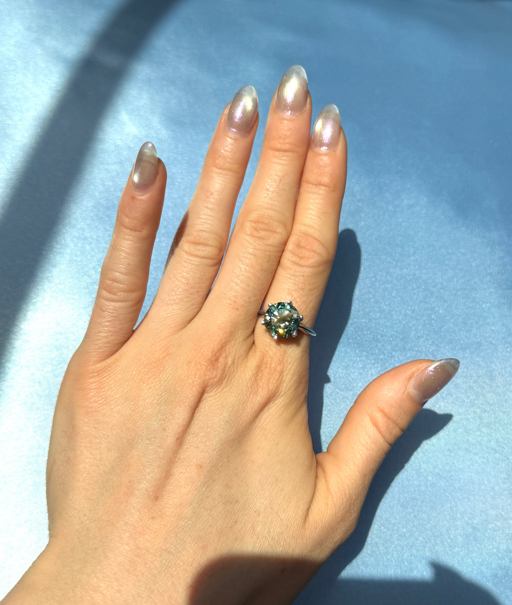 5CT VVS1 Round Brilliant Cut Green Moissanite Ring, Women's Moissanite Ring's