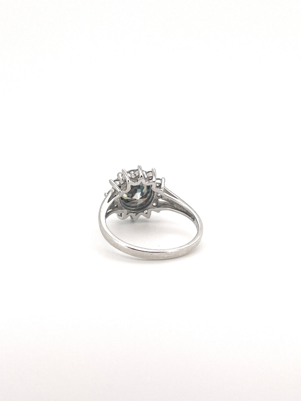 3CT VVS1 Round Brilliant Cut Gray Moissanite Ring