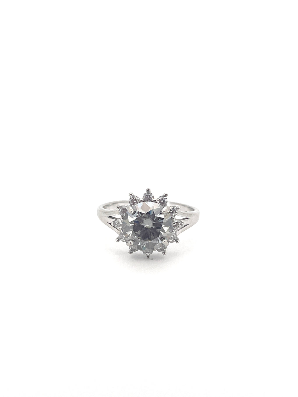 3CT VVS1 Round Brilliant Cut Gray Moissanite Ring