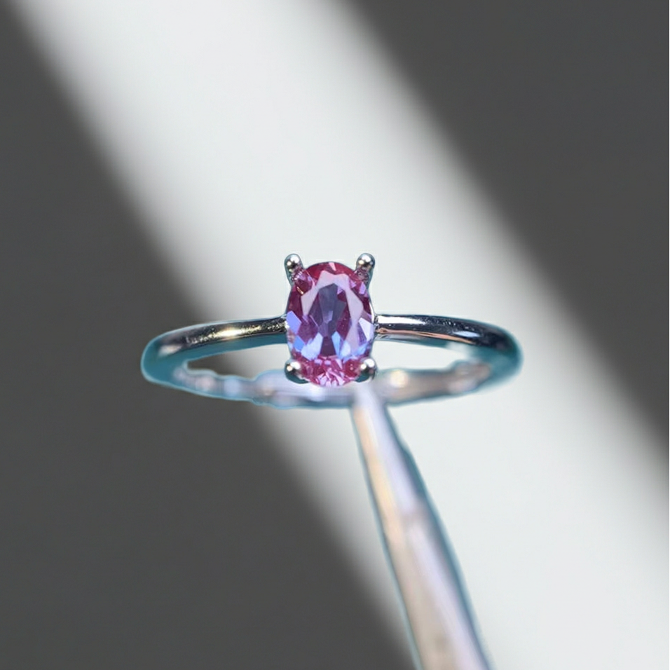 Lab Alexandrite Gemstone Ring VVS Grade Color Changing 4x6mm Sterling Silver
