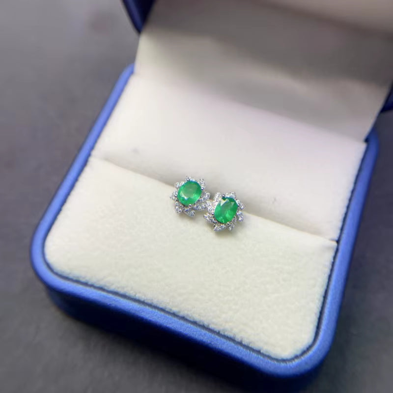 Natural 4x5mm Colombian Emerald Stud Earrings 925 Sterling Silver