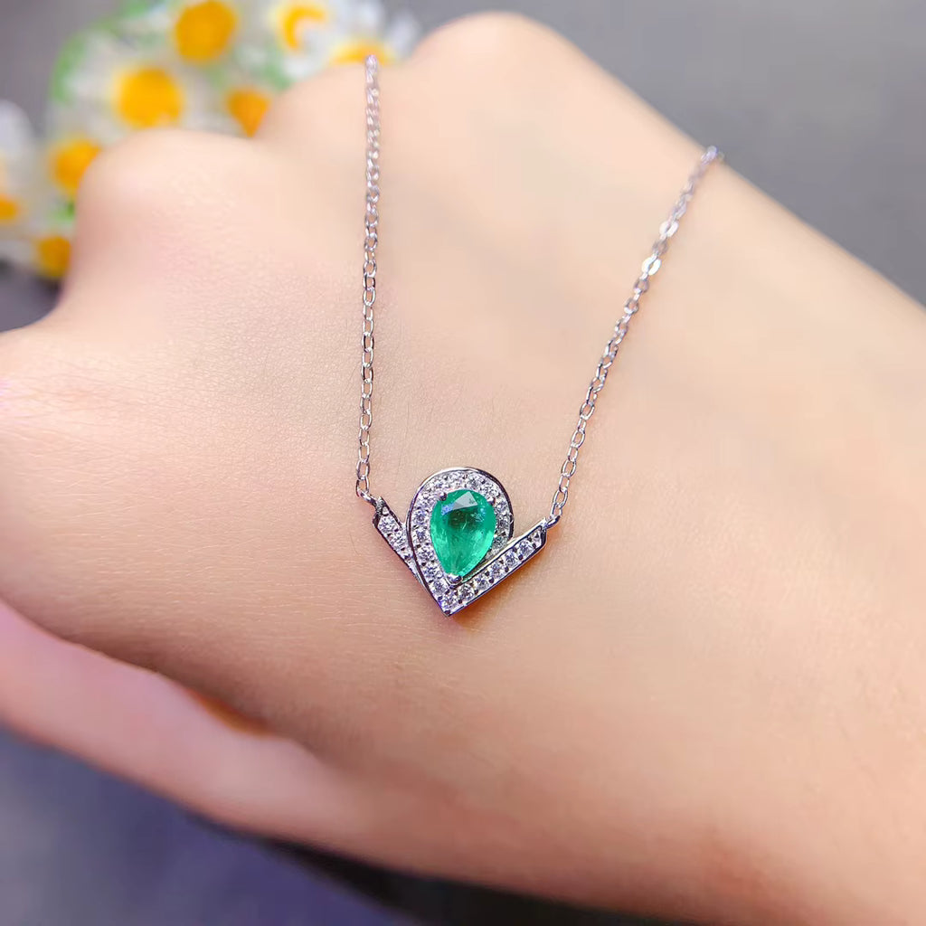 Natural Emerald Teardrop Pendant Necklace 5x7mm