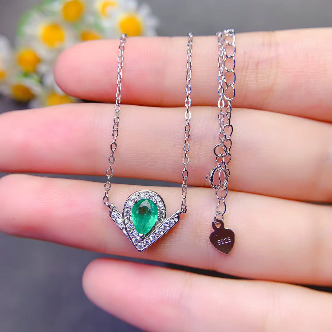 Natural Emerald Teardrop Pendant Necklace 5x7mm