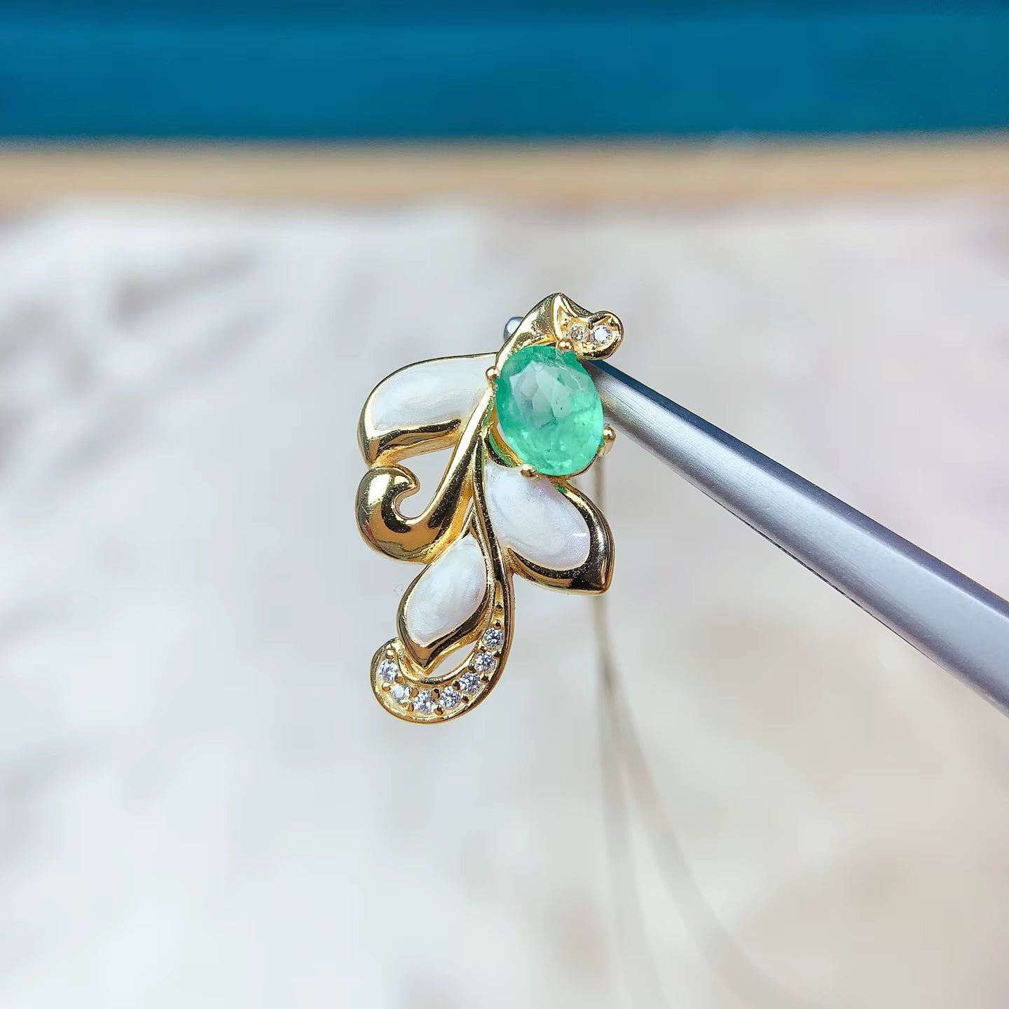 Emerald Gemstone Pendant Necklace 4x6mm 925 Sterling Silver