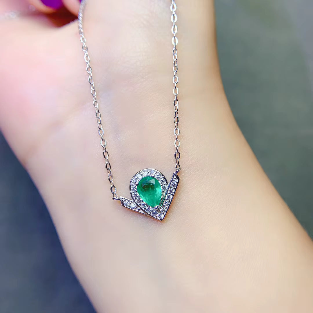 Natural Emerald Teardrop Pendant Necklace 5x7mm