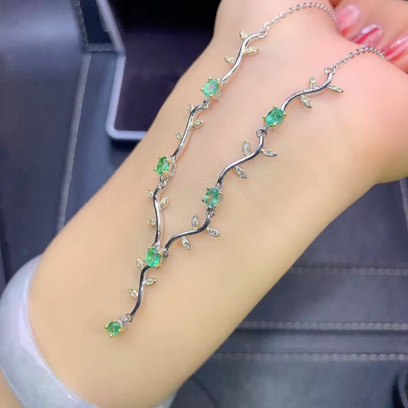 Natural Colombian Emerald Dainty Floral Charm Necklace 3x4mm