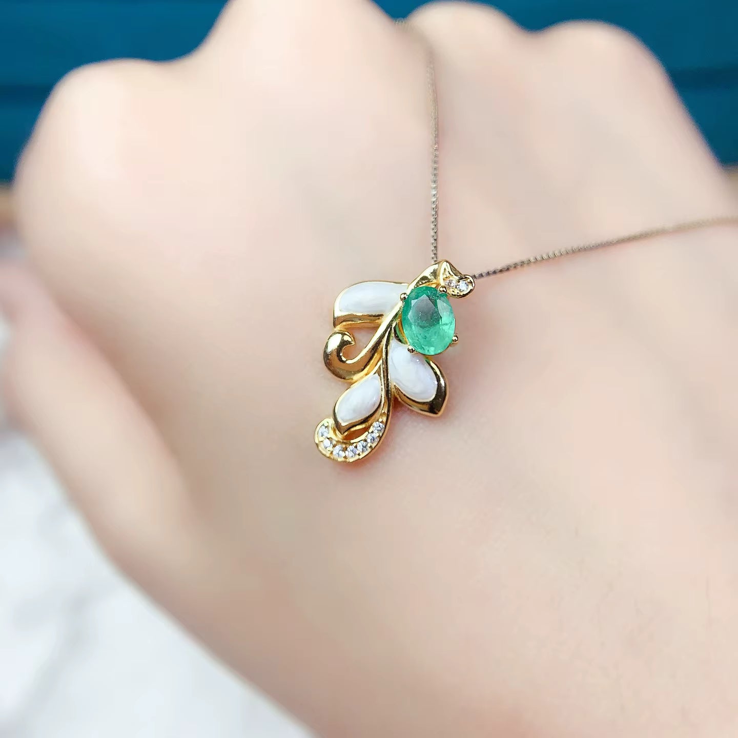 Emerald Gemstone Pendant Necklace 4x6mm 925 Sterling Silver