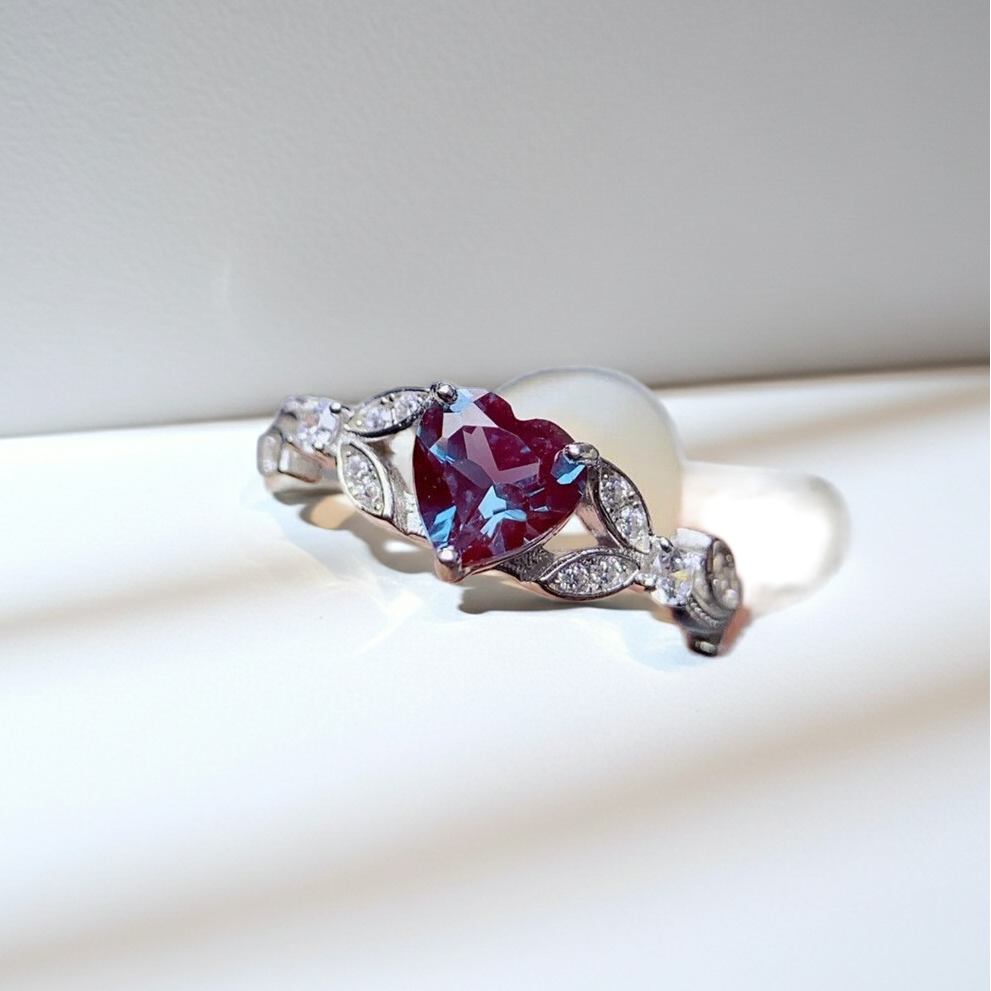 Color Changing Lab Alexandrite Heart Ring 6mm