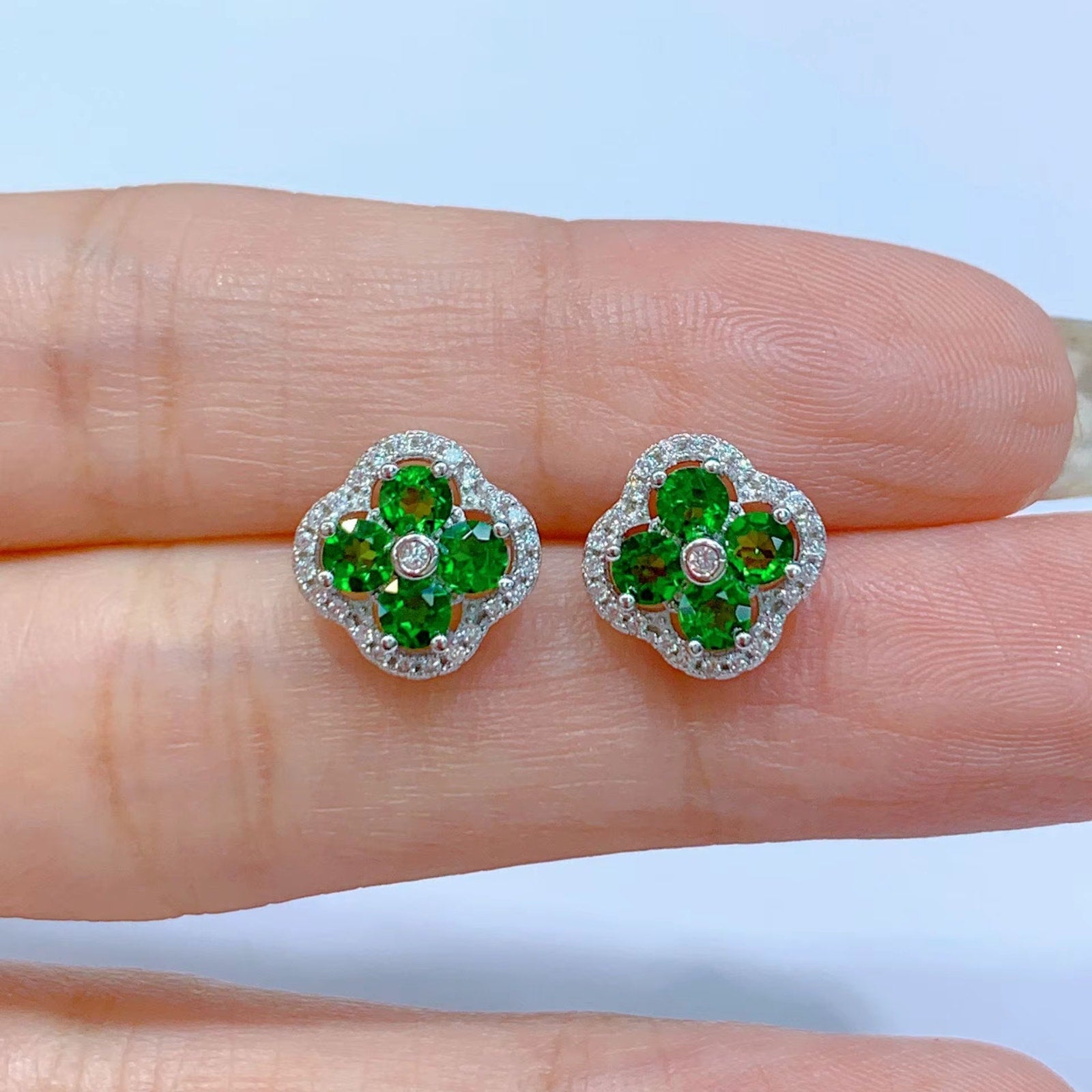 Natural Chrome Diopside Flower Stud Earrings 925 Sterling Silver