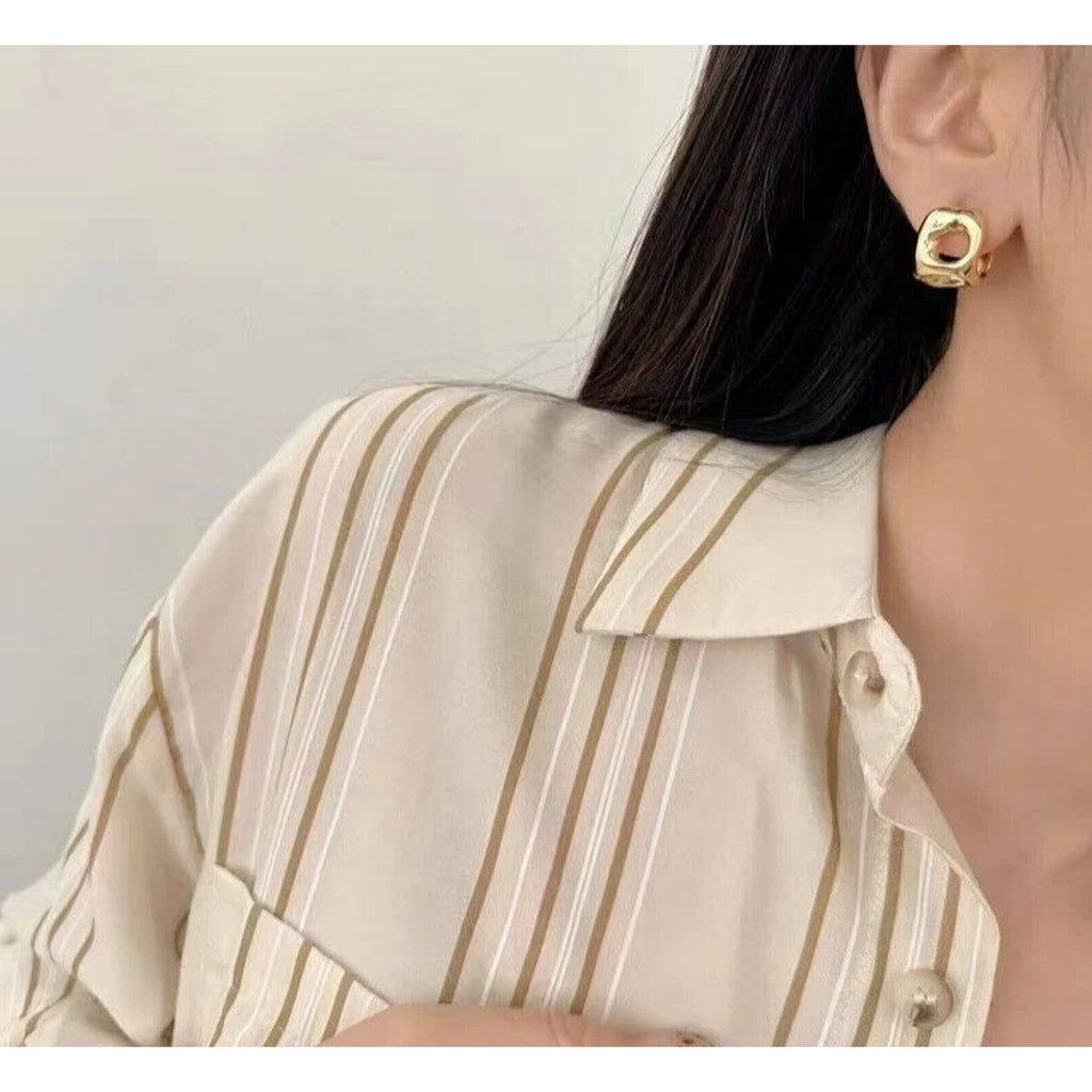 Solid Yellow Gold Rounded Hoop Earrings, 18k Yellow Gold Unique Hoops A750