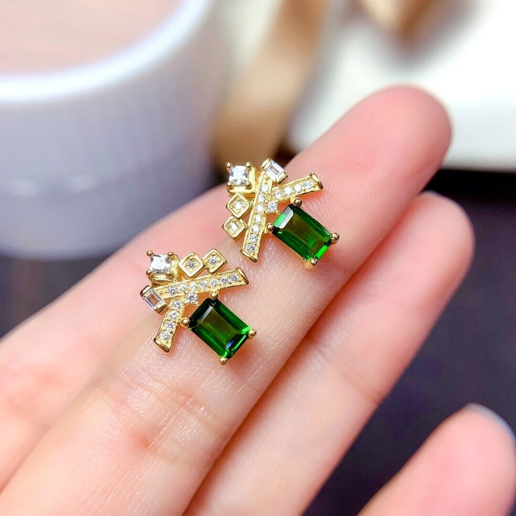 Natural Chrome Diopside Stud Earrings VVS Grade 925 Sterling Silver 4x6mm