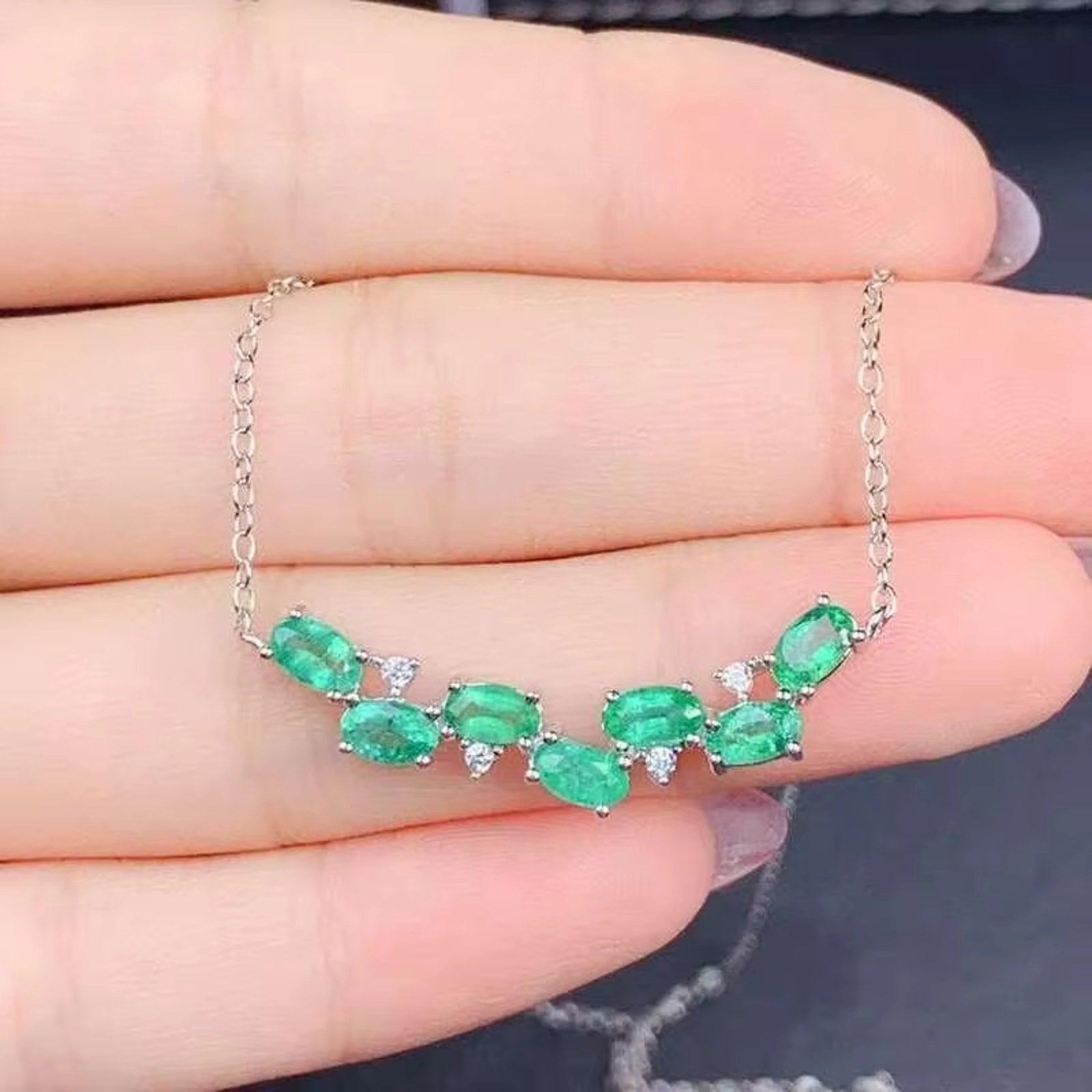 Natural Colombian Emerald Clavicle Chain Necklace 3x5mm VVS Grade